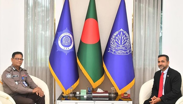 ​আইজিপির সঙ্গে এফবিআই প্রতিনিধি দলের সাক্ষাৎ