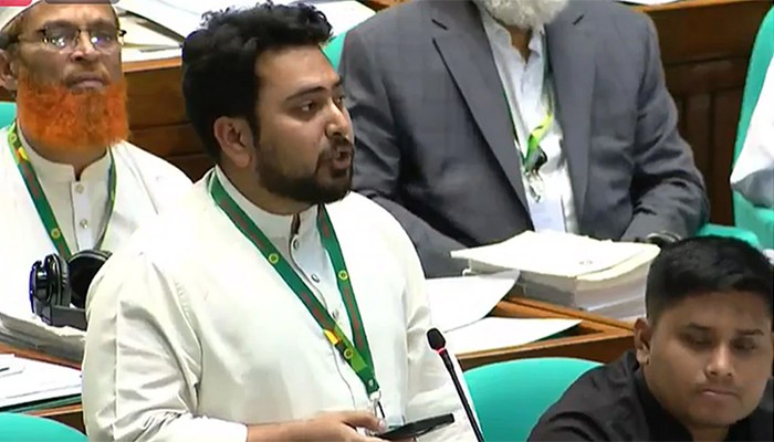 'ফ্যাসিস্ট ও তাদের দোসররা যেন সংসদকে কলুষিত করতে না পারে'