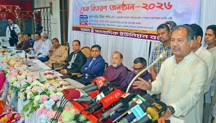 ​বগুড়া প্রেসক্লাবের নিজস্ব ভবন পুরোপুরি প্রস্তুত করতে সহযোগিতার আশ্বাস তথ্যমন্ত্রীর