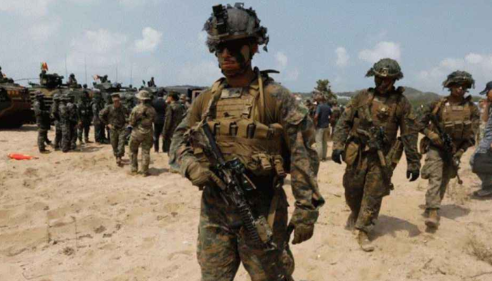 ​ইরানে ঢুকতে যুদ্ধজাহাজ নিয়ে রওনা হয়েছে মার্কিন সেনারা