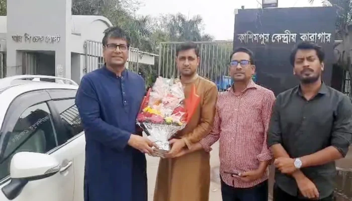 ​জামিনে মুক্তি পেলেন সাংবাদিক আনিস আলমগীর
