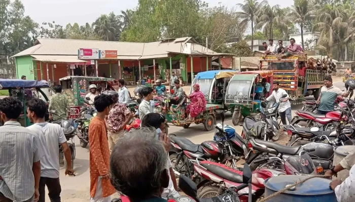 দেশব্যাপী জ্বালানি তেলের তীব্র সংকট