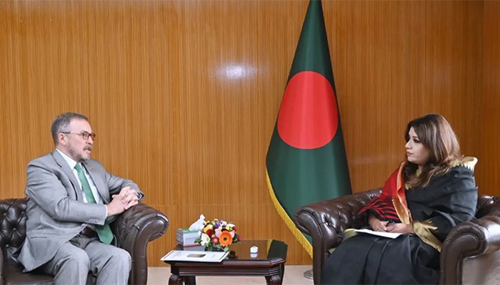 ​জাতিসংঘ অধিবেশনে সভাপতিত্বের দৌঁড়ে রাশিয়ার সমর্থন চাইল ঢাকা