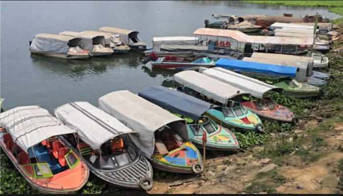 জ্বালানি সংকটে নৌপথে ঈদযাত্রায় অনিশ্চয়তা