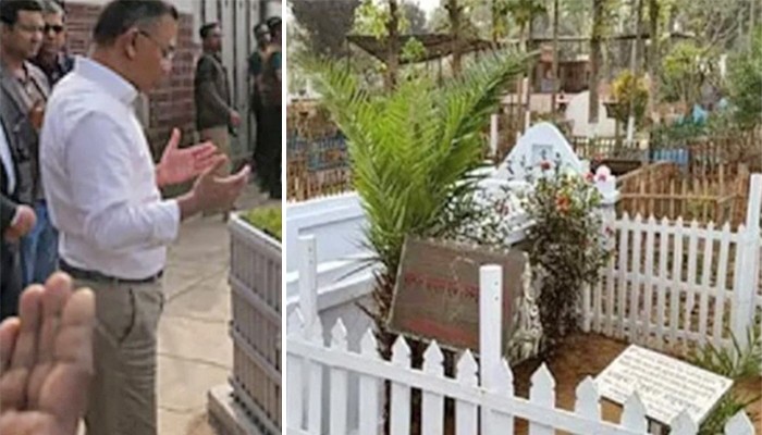 ​নানা-নানির কবর জিয়ারত করলেন প্রধানমন্ত্রী