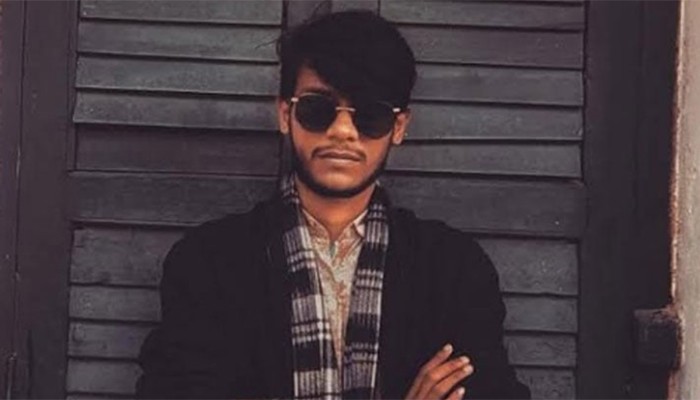 ​জাবি'র হল থেকে শিক্ষার্থীর ঝুলন্ত মরদেহ উদ্ধার