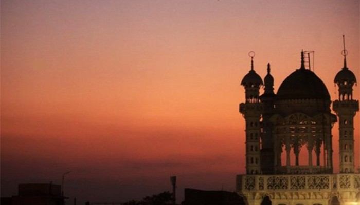 ​দেশের আকাশে চাঁদ দেখা যায়নি, ঈদ শনিবার