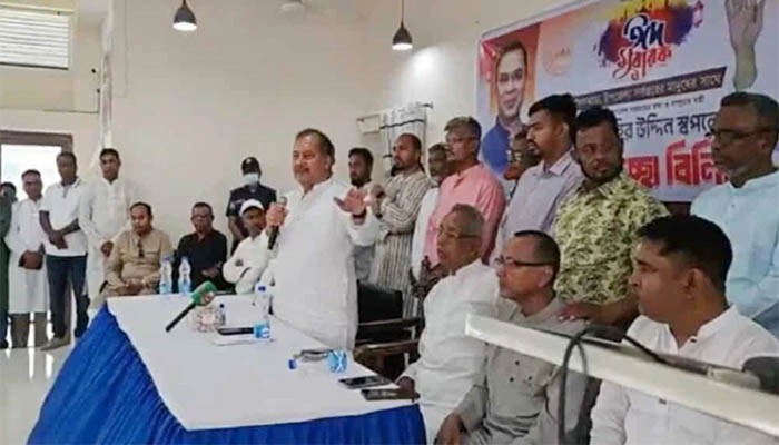 ​ক্ষমতা কেবলমাত্র দায়িত্ব: তথ্যমন্ত্র‍ী