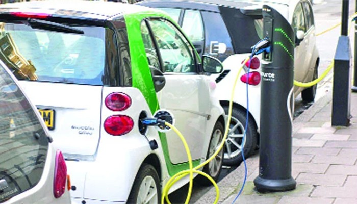 ​পুরোনো জ্বালানিনির্ভর গাড়ির বদলে ইলেকট্রিক ভেহিকল