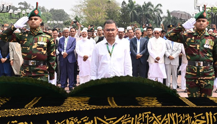 ​দিলারা হাফিজের জানাজা সম্পন্ন, কফিনে প্রধানমন্ত্রীর শ্রদ্ধা