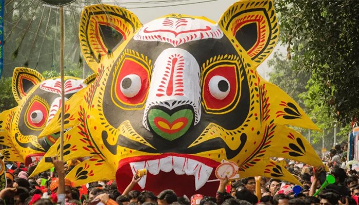 মঙ্গল শোভাযাত্রার নাম আনন্দ শোভাযাত্রা করার প্রয়োজন ছিল না