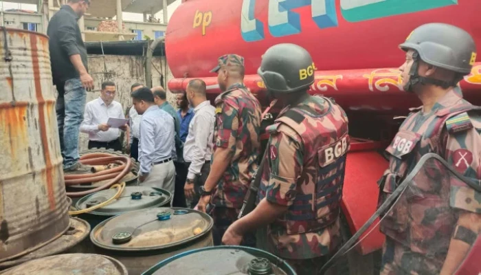 পৌনে ৪ লাখ লিটার জ্বালানি তেল উদ্ধার: জ্বালানি বিভাগ