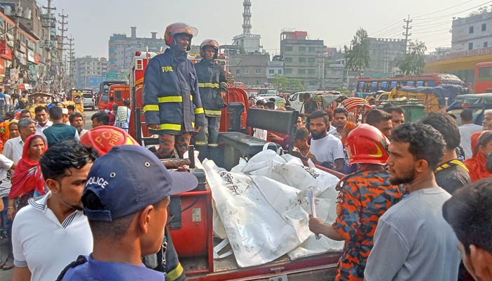 কেরানীগঞ্জে অগ্নিকাণ্ডে ৫ জন নিহত