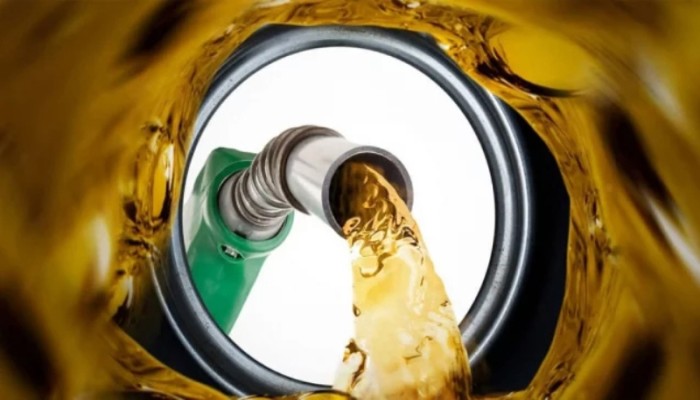 জ্বালানি তেল রপ্তানিতে শুল্ক বাড়িয়েছে ভারত