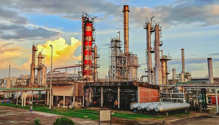 দেশের একমাত্র রাষ্ট্রায়ত্ত তেল শোধনাগারের কার্যক্রম বন্ধ ঘোষণা