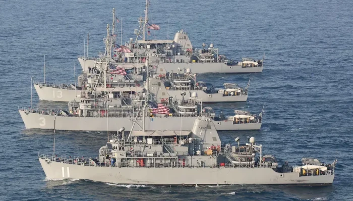 কত দিন লাগবে হরমুজ থেকে মাইন অপসারণ করতে?