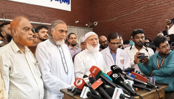 মন্ত্রীদের কথা শুনলে মনে হয় দেশে কোনো সমস্যা নেই