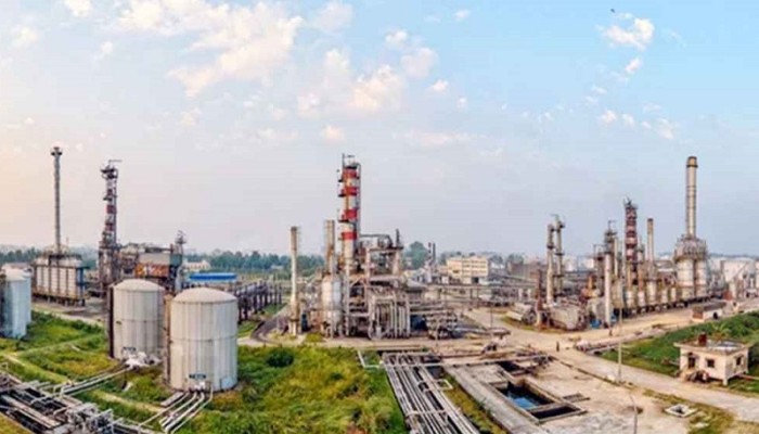 জ্বালানি সরবরাহে ডিজিটাল নজরদারিতে যাচ্ছে সরকার