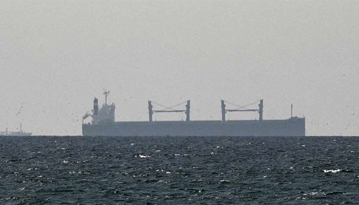 ​হরমুজ প্রণালিতে ভারতীয় জাহাজে গুলি, ইরানের রাষ্ট্রদূতকে তলব