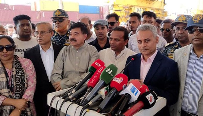 ​চট্টগ্রাম বন্দরে পিপিপিতে নতুন প্রকল্প ভাবছে সরকার: নৌপরিবহনমন্ত্রী