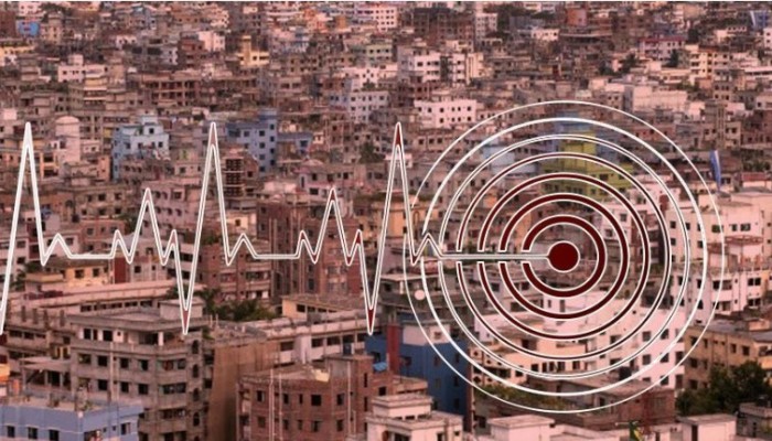 ভূমিকম্পে কেঁপে উঠল রাজধানীসহ দেশের বিভিন্ন স্থান