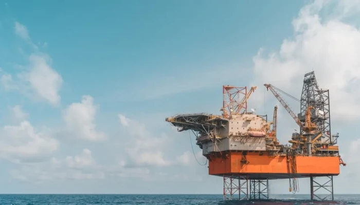 উপকূলে বড় ধরনের প্রাকৃতিক গ্যাসের সন্ধান