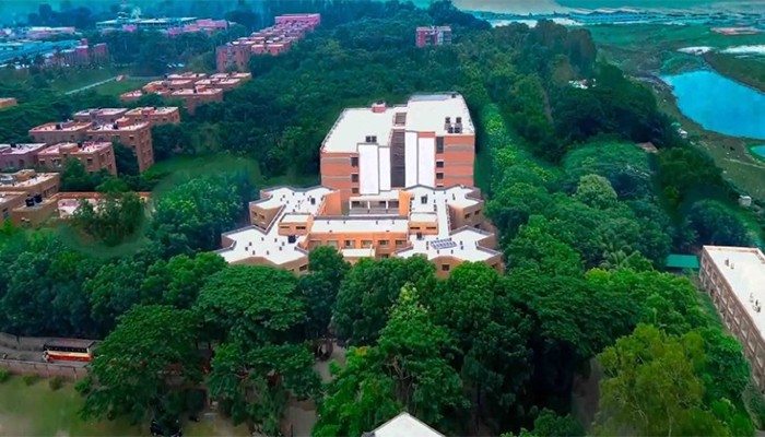 ​বিদ্যুৎ জটিলতায় বিশ্ববিদ্যালয় চার দিন বন্ধ ঘোষণা