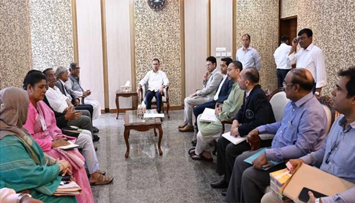 ​শিক্ষার্থীদের বই পড়ায় উৎসাহিত করতে কাজ করবে বিশ্বসাহিত্য কেন্দ্র ও সরকার