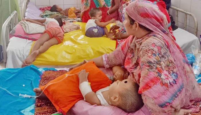 সাতক্ষীরায় ব্যাপক হারে ছড়িয়ে পড়েছে  ডায়রিয়া