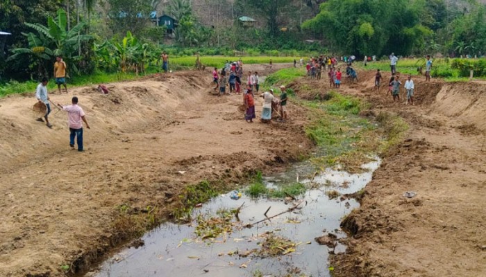 দেশজুড়ে আবার শুরু হয়েছে খাল খনন: পার্বত্য মন্ত্রী