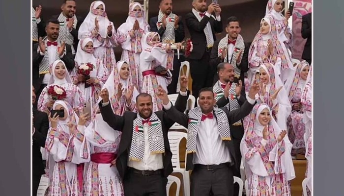 যুদ্ধবিধ্বস্ত গাজায় ৩০০ দম্পতির গণবিয়ে