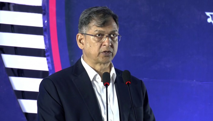 কোস্ট গার্ডের বহরে যুক্ত করা হবে হেলিকপ্টার: স্বরাষ্ট্রমন্ত্রী