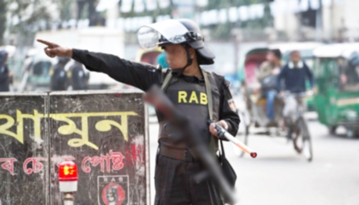 হুবহু র‍্যাব হলেও ডাকাতিই তাদের পেশা