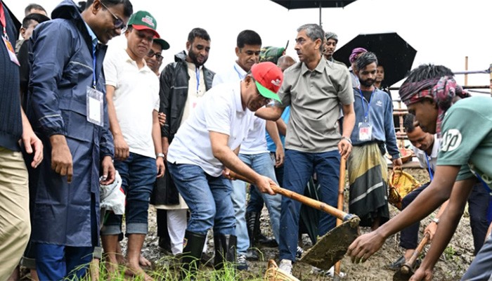 ​সিলেটের বাসিয়া নদীর খাল পুনঃখনন উদ্বোধন করলেন প্রধানমন্ত্রী