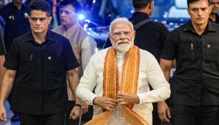 রবীন্দ্রজয়ন্তীতে বিজেপির নতুন মন্ত্রিসভার শপথ