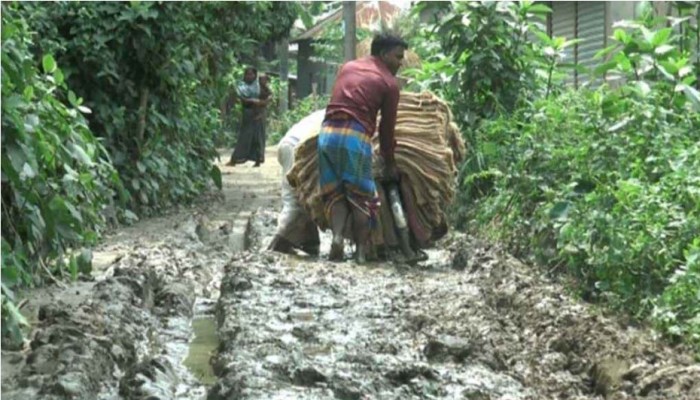 বাংলাদেশের যে গ্রামে বিয়ে করতে চায় না কেউ