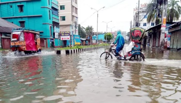 জলাবদ্ধতায় কোটি টাকা ব্যয়েও কমেনি দুর্ভোগ