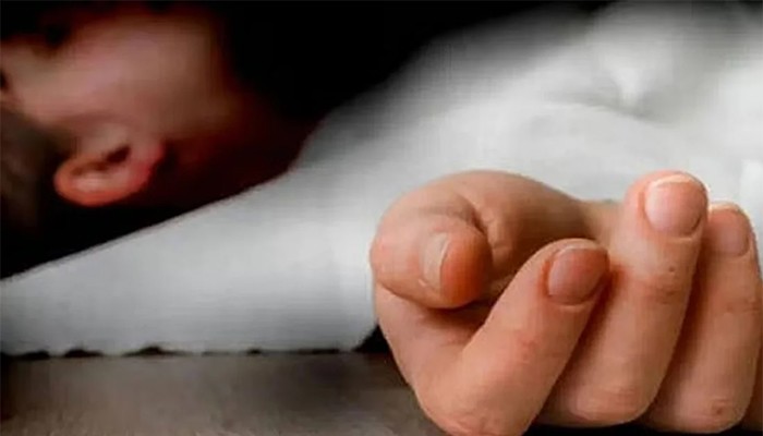 ​লিচুর বিচি গলায় আটকে শিশুর মৃত্যু
