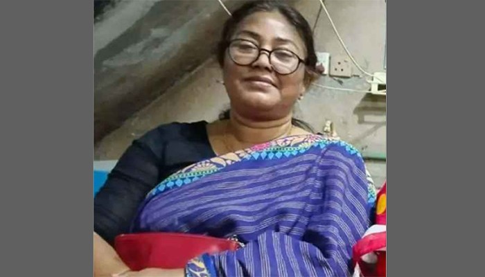 ​থানায় সালিশি বৈঠক করতে গিয়ে আ.লীগ নেত্রী গ্রেপ্তার