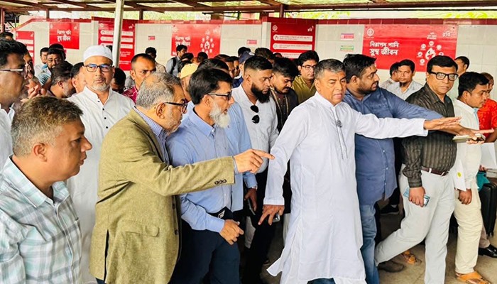 দেশের মানুষের চাহিদা অনুযায়ী উন্নয়ন করাই সরকারের লক্ষ্য