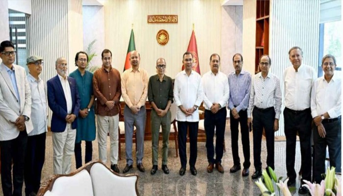 প্রধানমন্ত্রীর সঙ্গে সম্পাদক পরিষদের বৈঠক