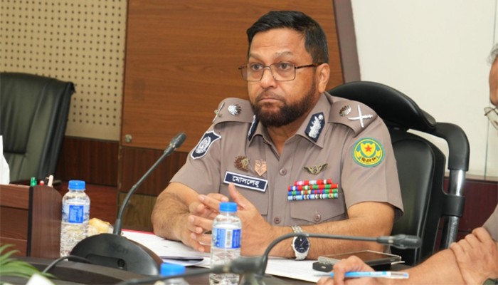 ​পশুবাহী গাড়ি নিয়ে হাটে টানাটানি করলে কঠোর ব্যবস্থা