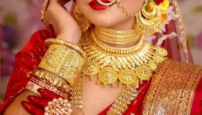 ​টানা তিন দফা কমার পর বাড়ল সোনার দাম