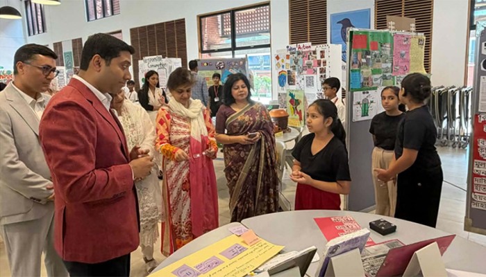 সব ইংলিশ মিডিয়াম স্কুলকে অভিন্ন নীতিমালার আওতায় আনা হচ্ছে