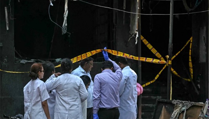 ​দিল্লির হোটেলে ভয়াবহ অগ্নিকাণ্ডে তিন বাংলাদেশির অবস্থা আশঙ্কাজনক