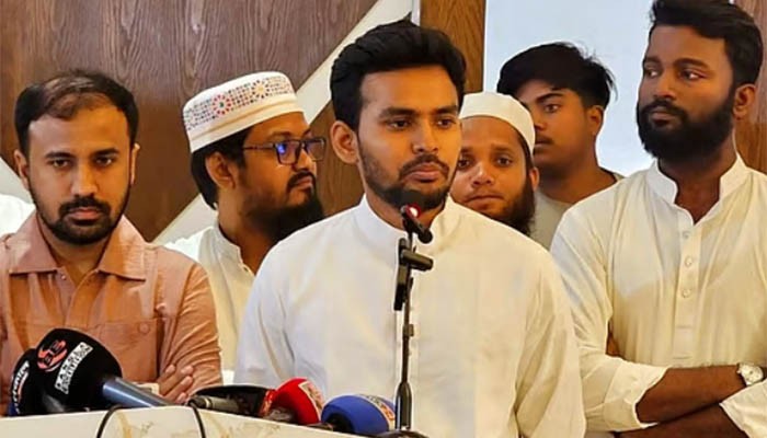 ​দেশের ক্রাইসিসে বিএনপি বাজে পারফর্ম করে: আসিফ মাহমুদ