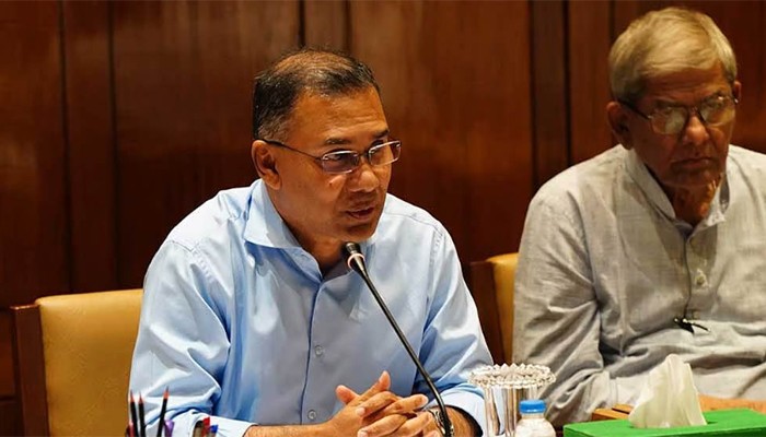 ​মন্ত্রণালয়ের কাজ খতিয়ে দেখছেন প্রধানমন্ত্রী, চাঁদাবাজদের ছাড় নয়