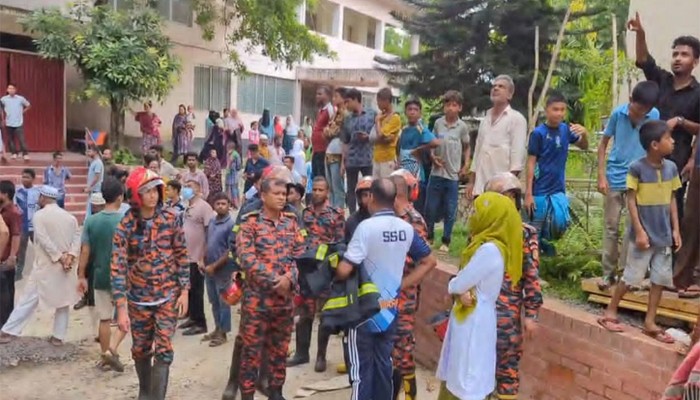 ​বান্দরবানে বিদ্যুৎস্পর্শে দুই নির্মাণ শ্রমিকের মৃত্যু