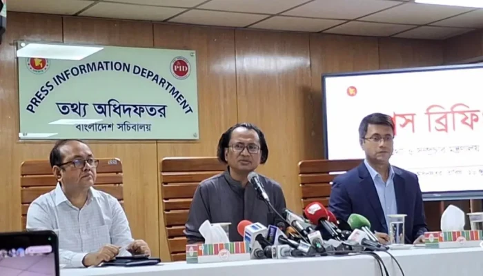 আটকে রাখার খবর সঠিক নয়: ডা. জাহেদ
