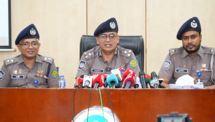 আ. লীগের প্রতিষ্ঠাবার্ষিকী ঘিরে শঙ্কা নেই: ডিএমপি